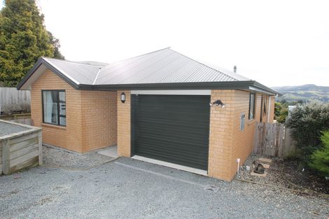 Photo of property in 6 Kohu Place, Halfway Bush, Dunedin, 9010