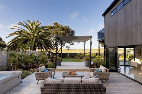 Photo of property in 35 Malibu Key, Papamoa Beach, Papamoa, 3118