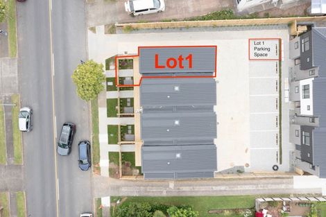 Photo of property in 1/77 Glenmore Road, Sunnyhills, Auckland, 2010