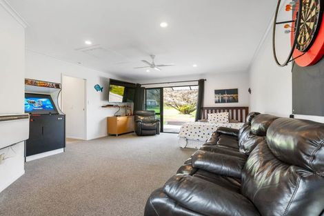 Photo of property in 2 Lake Court, Pauanui, Hikuai, 3579