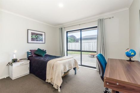 Photo of property in 22 Waterstone Avenue, Paraparaumu, 5032
