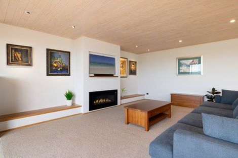 Photo of property in 69 Omokoroa Road, Omokoroa, 3114