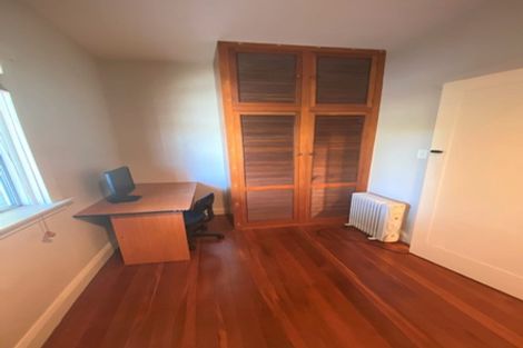 Photo of property in 35 Memorial Avenue, Ilam, Christchurch, 8053