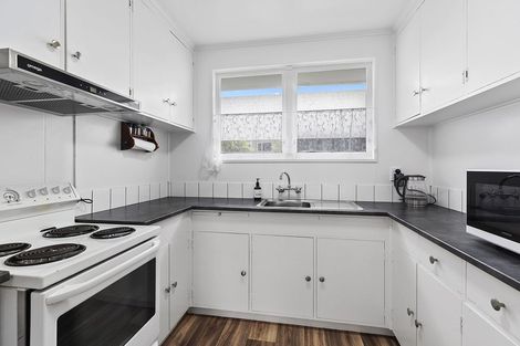 Photo of property in 3/22 Park Avenue, Titahi Bay, Porirua, 5022