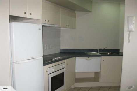 Photo of property in 1 Emily Place, Bellevue, Tauranga, 3110