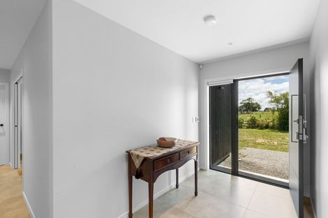 Photo of property in 324 Kimberley Road, Levin, 5571