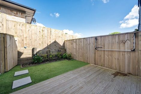 Photo of property in 3/10 Ayr Road, Pakuranga, Auckland, 2010