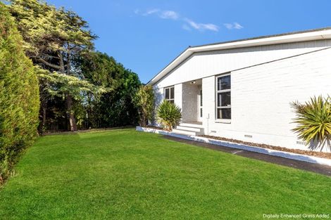 Photo of property in 35 Camellia Avenue, Bell Block, New Plymouth, 4312