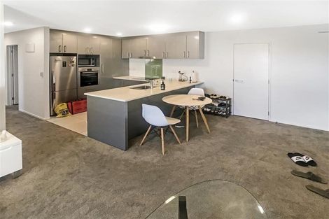 Photo of property in Apollo Apartments, 201/46 Rosedale Road, Rosedale, Auckland, 0632