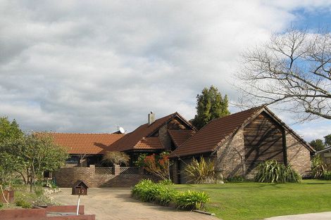 Photo of property in 2/15 Bedford Terrace, Waipukurau, 4200
