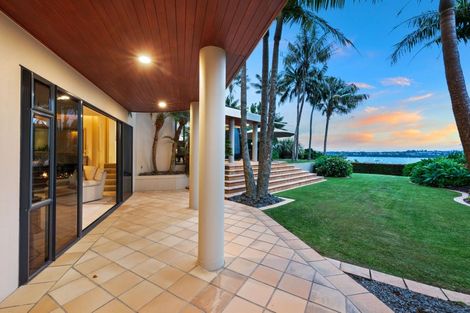 Photo of property in 37 Clyside Avenue, Half Moon Bay, Auckland, 2012