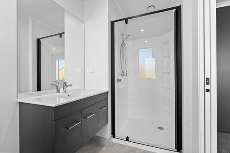 Photo of property in 12 Booker Drive, Tuakau, 2121