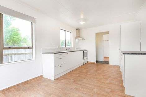 Photo of property in 28 Fleetwood Crescent, Flaxmere, Hastings, 4120