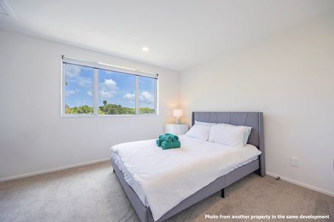Photo of property in 57a Edmonton Road, Henderson, Auckland, 0612