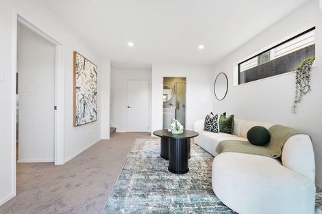 Photo of property in 144a Oaktree Avenue, Browns Bay, Auckland, 0630