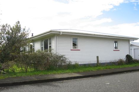 Photo of property in 184 Commercial Street, Takaka, 7110