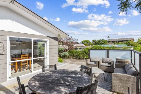 Photo of property in 13 Rangiatea Street, Paraparaumu Beach, Paraparaumu, 5032