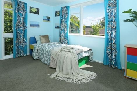 Photo of property in 61 Oreil Avenue, West Harbour, Auckland, 0618