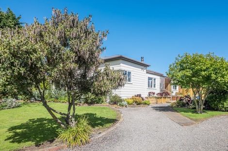 Photo of property in 131 Swamp Road, Te Horo, Otaki, 5581