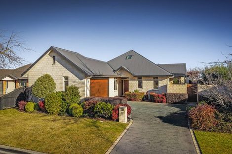 Photo of property in 21 Cairnbrae Drive, Prebbleton, 7604