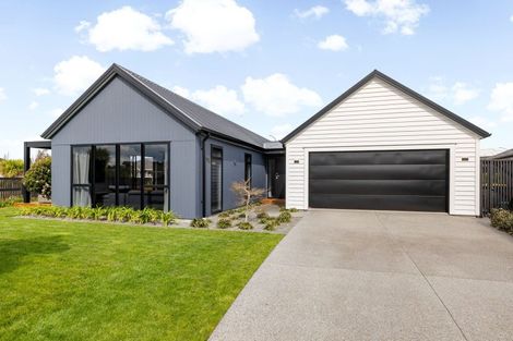 Photo of property in 36 Keerangi Place, Rototuna North, Hamilton, 3210