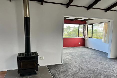 Photo of property in 21 Colwill Road, Massey, Auckland, 0614