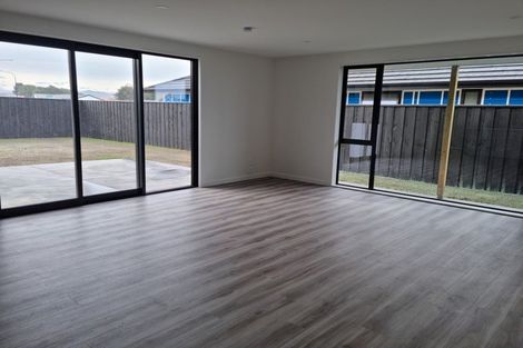 Photo of property in 55 Crossley Avenue, Woodend, 7610