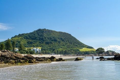 Photo of property in 32 Marine Parade, Mount Maunganui, 3116