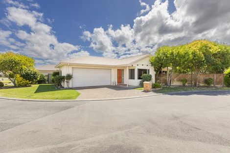 Photo of property in 6 Ellerslie Place, Taradale, Napier, 4112