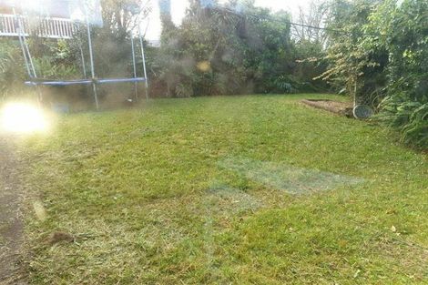 Photo of property in 4 Cypress Place, Sunnynook, Auckland, 0620