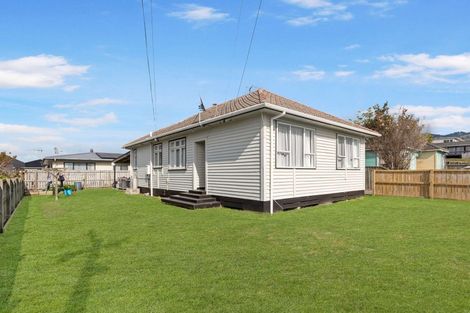 Photo of property in 11 Murray Road, Fairy Springs, Rotorua, 3015