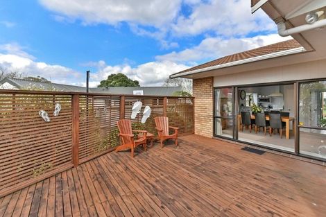 Photo of property in 14 Lorelei Place, Opaheke, Papakura, 2113