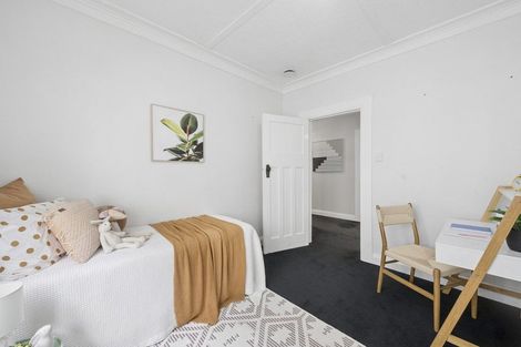 Photo of property in 21 Burrows Avenue, Karori, Wellington, 6012