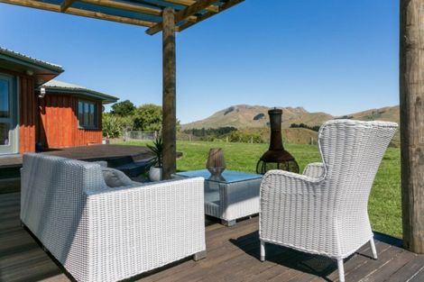 Photo of property in 800 Maraetotara Road, Maraetotara, Havelock North, 4294