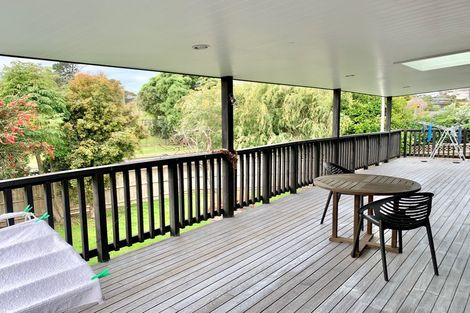 Photo of property in 2/1 Mayfair Crescent, Mairangi Bay, Auckland, 0630