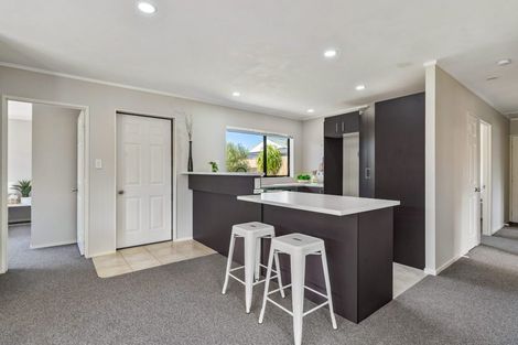 Photo of property in 19 Surfside Lane, Ruakaka, 0116