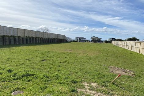 Photo of property in 1 Kakahi Road, Beachlands, 2018
