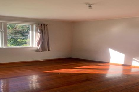 Photo of property in 64 Arimu Road, Papakura, 2110