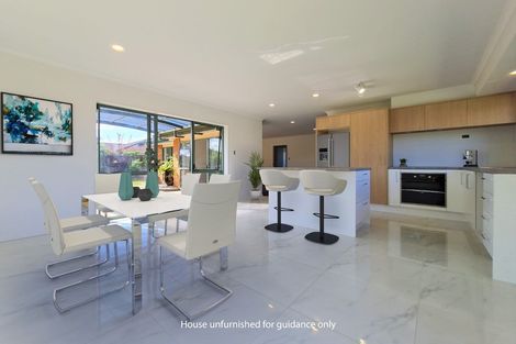 Photo of property in 33 Sandwick Drive, Weymouth, Auckland, 2103