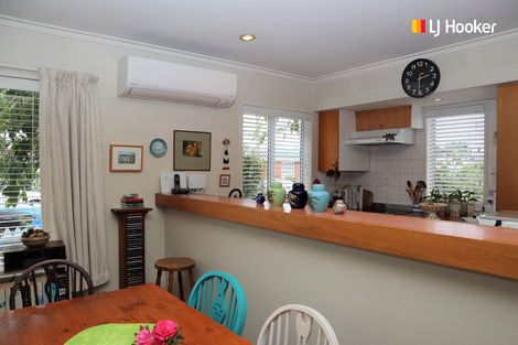 Photo of property in Balmoral Park, 4/31 Eastbourne Street, Caversham, Dunedin, 9012