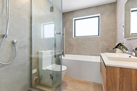 Photo of property in 49b Northboro Road, Belmont, Auckland, 0622