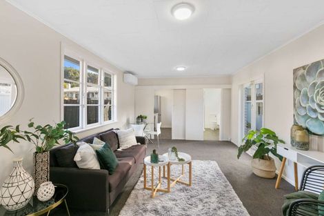 Photo of property in 6 Wainhouse Street, Stokes Valley, Lower Hutt, 5019