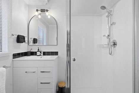 Photo of property in 2 Lasiandra Place, Mount Maunganui, 3116