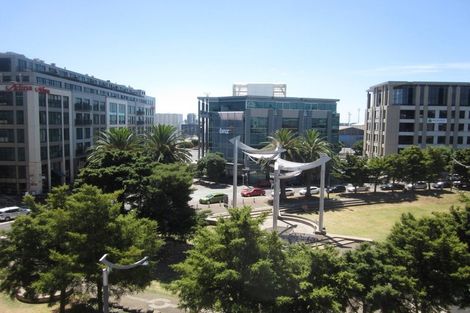 Photo of property in 404/57 Mahuhu Crescent, Auckland Central, Auckland, 1010