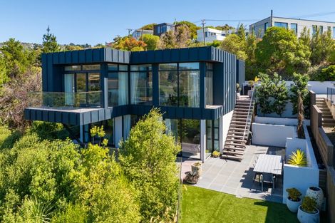 Photo of property in 37 Mount Pleasant Road, Mount Pleasant, Christchurch, 8081