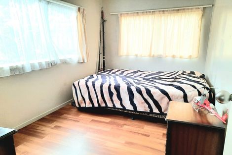 Photo of property in 1374 Whangaparaoa Road, Army Bay, Whangaparaoa, 0930