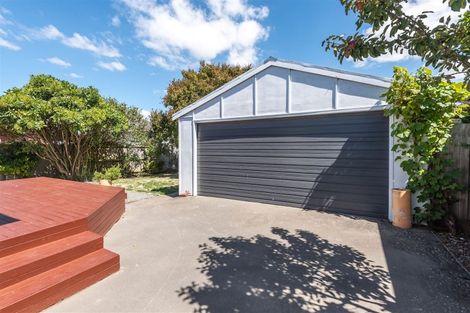 Photo of property in 105 Condell Avenue, Papanui, Christchurch, 8053