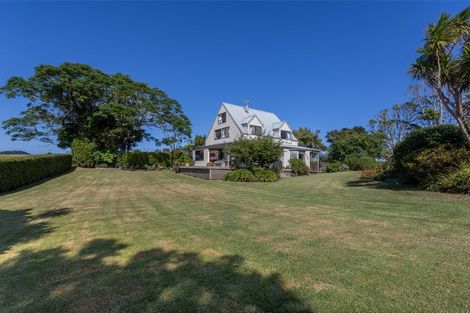 Photo of property in 115 Wilson Road, South Head, Helensville, 0874