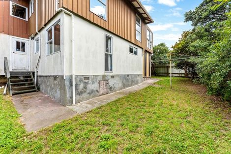 Photo of property in 1/150 Dowse Drive, Maungaraki, Lower Hutt, 5010