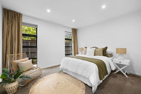 Photo of property in 5 Dalweny Lane, Cracroft, Christchurch, 8025